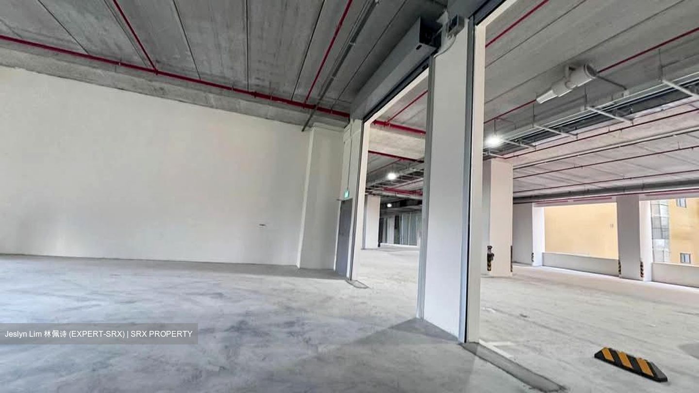 Stellar@tampines (D18), Factory #546757091